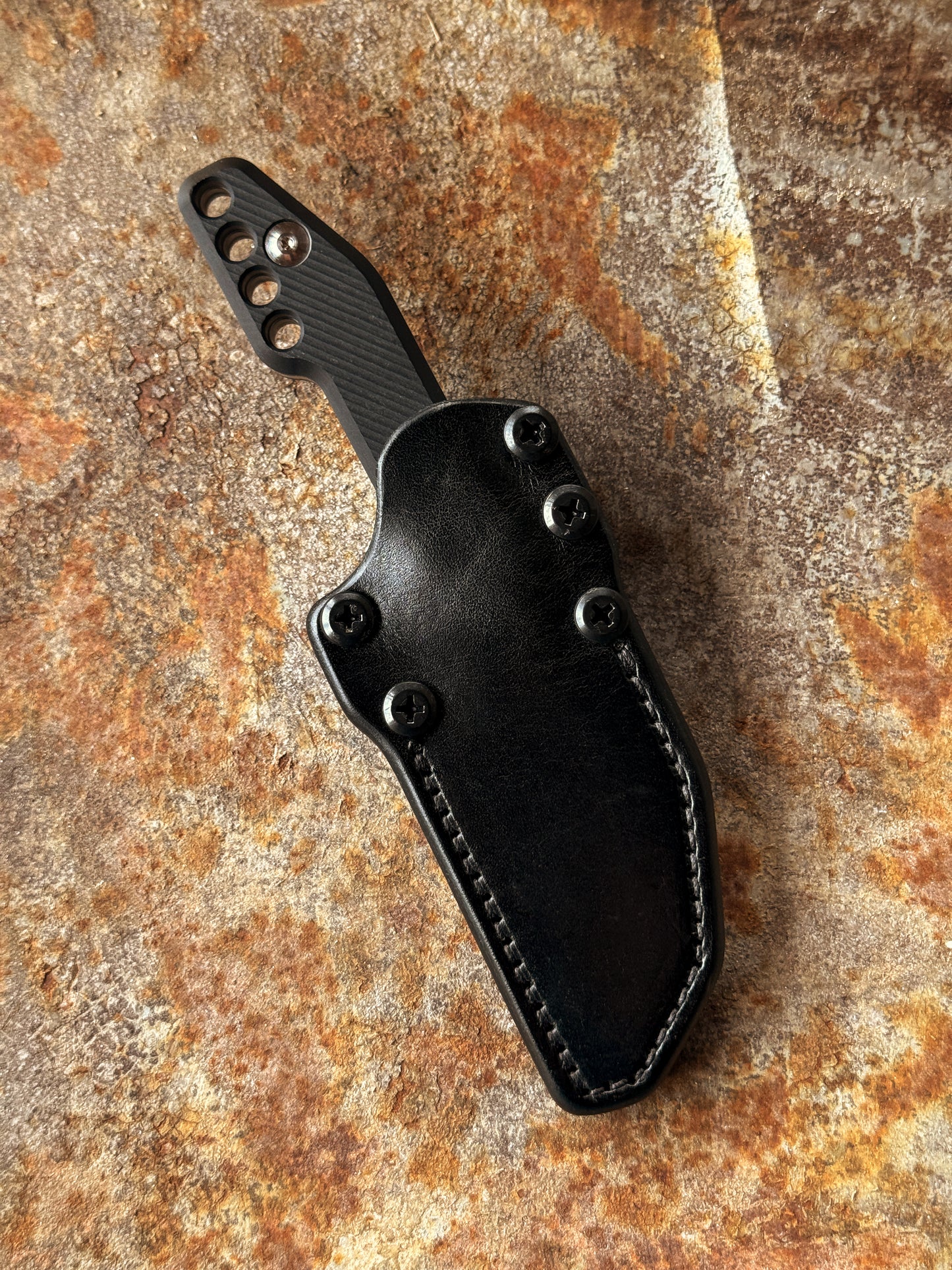 Chattanooga Leather Works Sheaths for Traitor