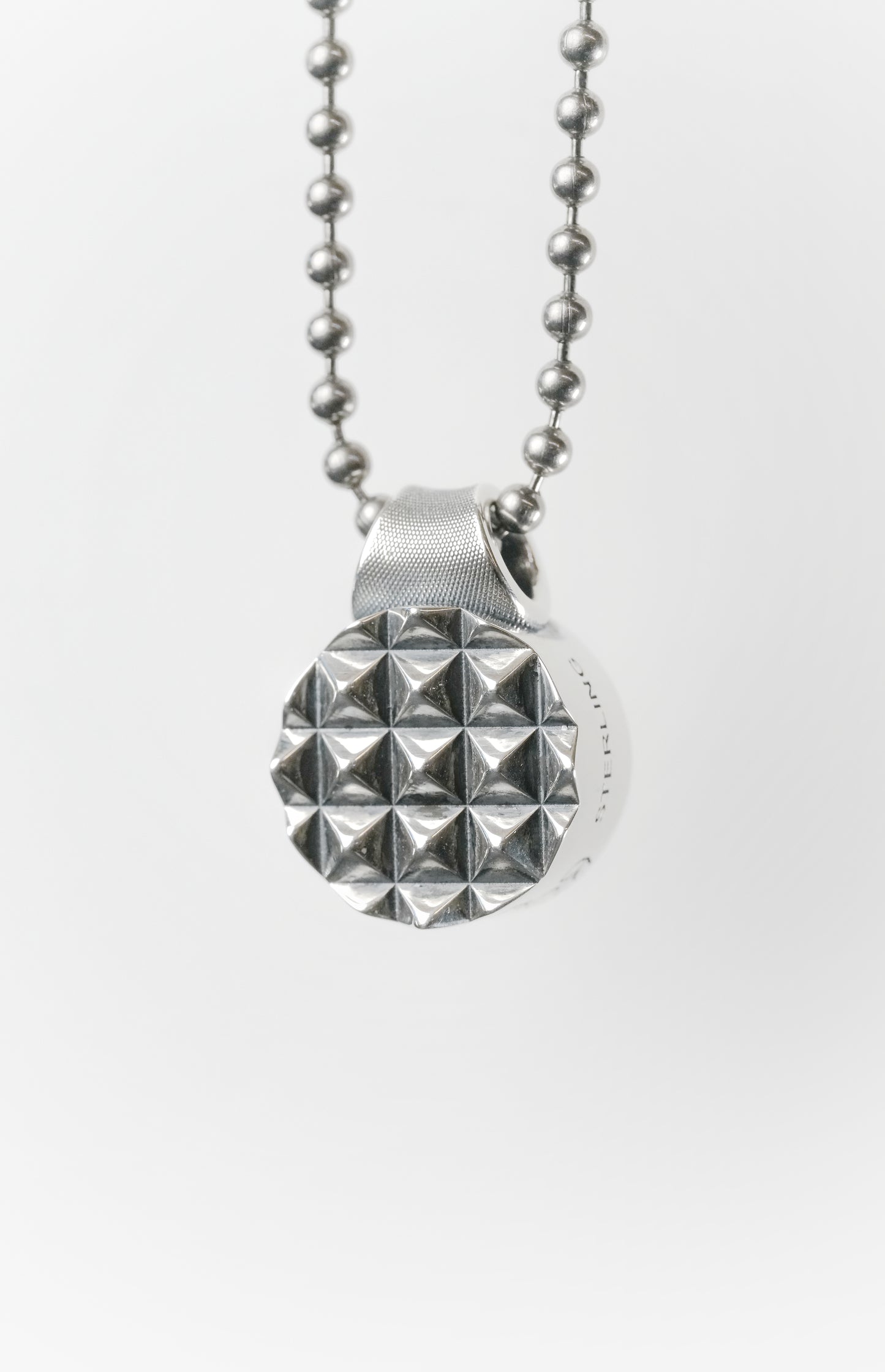 GOOD ART HLYWD Curator Pendant