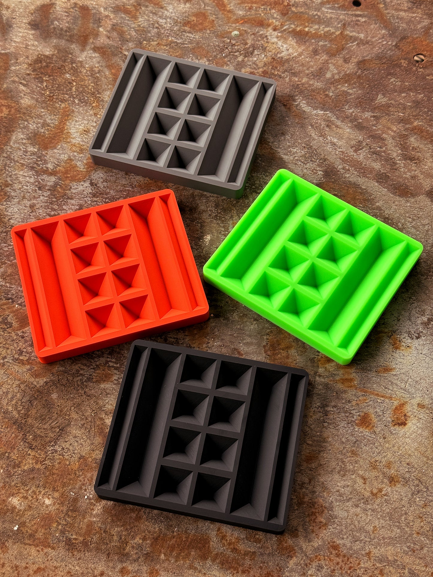 Multi Pocket Flex Tray