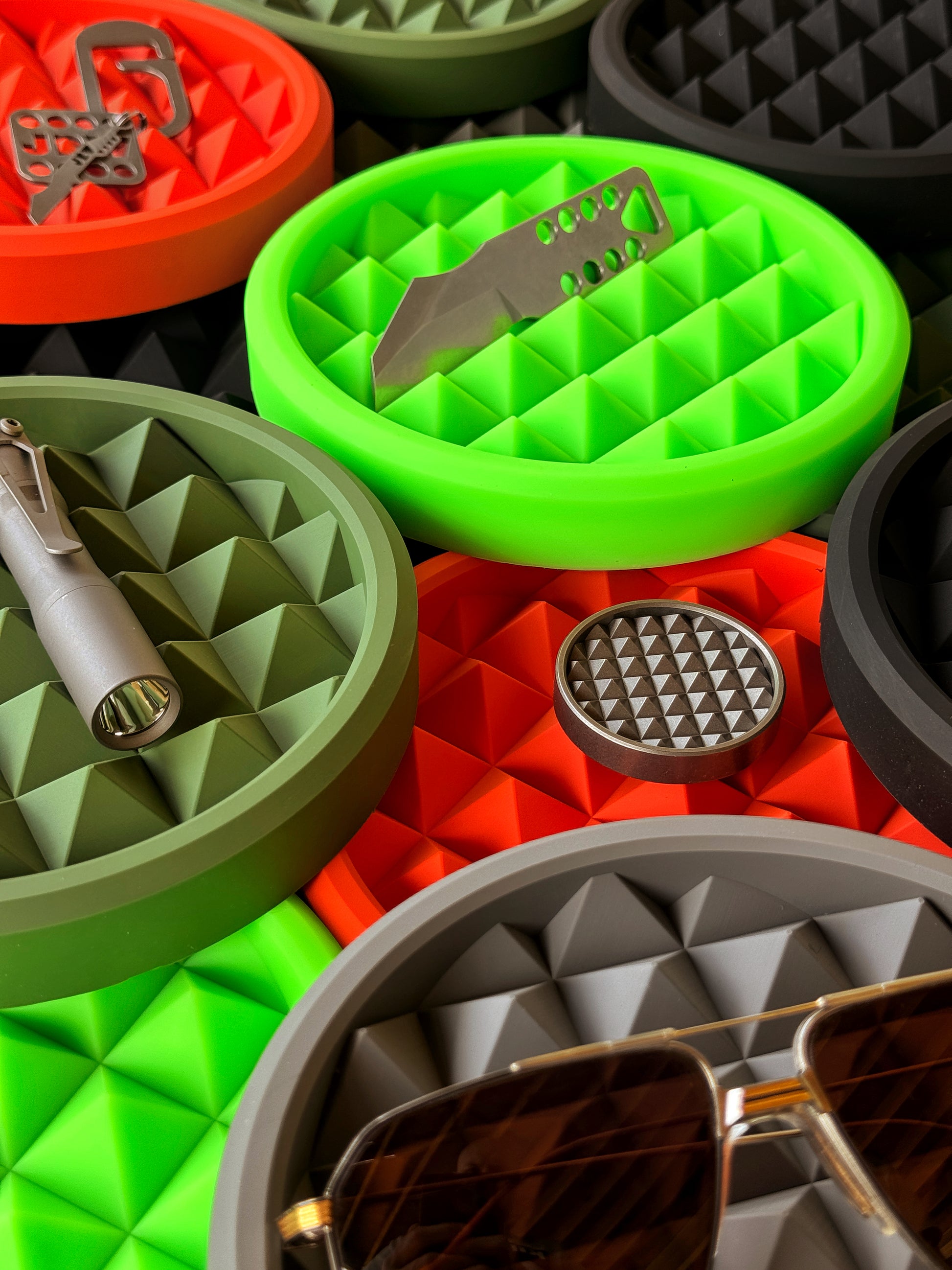 gear trays Round Curator Tray – JRW Gear