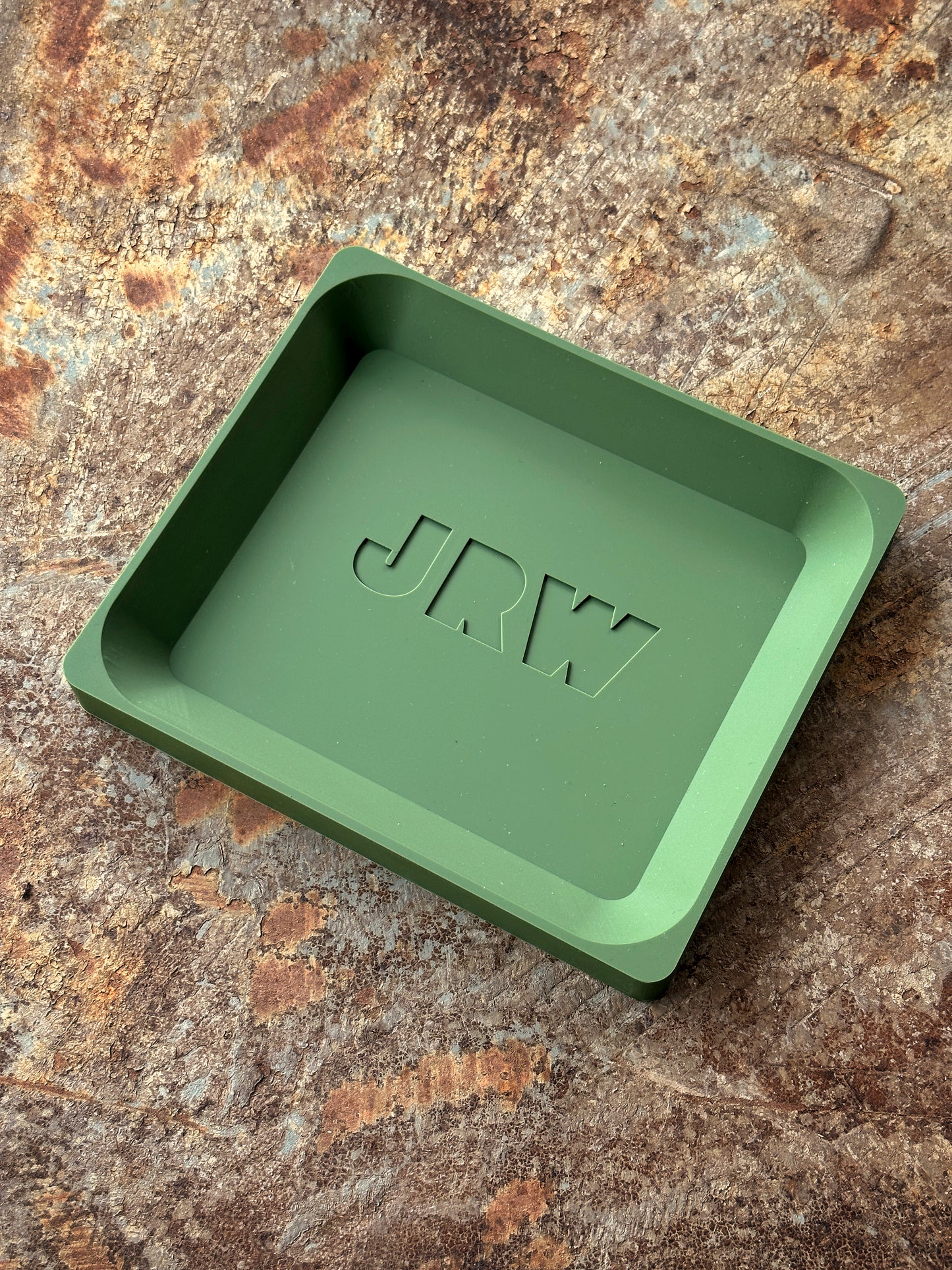 Deep Pocket Flex Tray